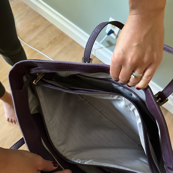 Micheal Kors - Picture 4 of 4